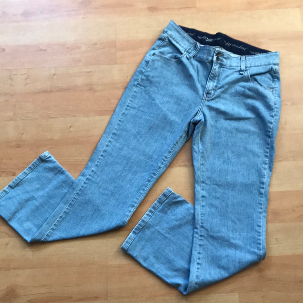 Lee No Gap Waist Band Jeans Size 12M